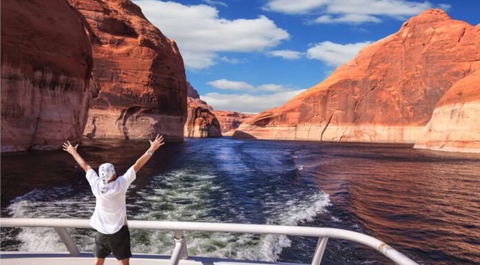 Gli 8 migliori laghi degli Stati Uniti per la nautica
