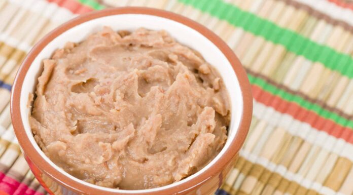 I cani possono mangiare fagioli fritti
