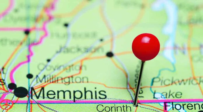 Corinto appuntata su una mappa del Mississippi, Stati Uniti