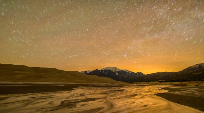 Notte di primavera al Parco nazionale e riserva di Great Sand Dunes