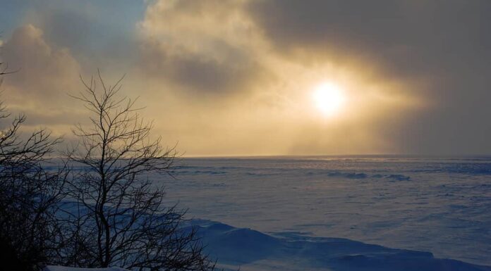 Lago Erie ghiacciato