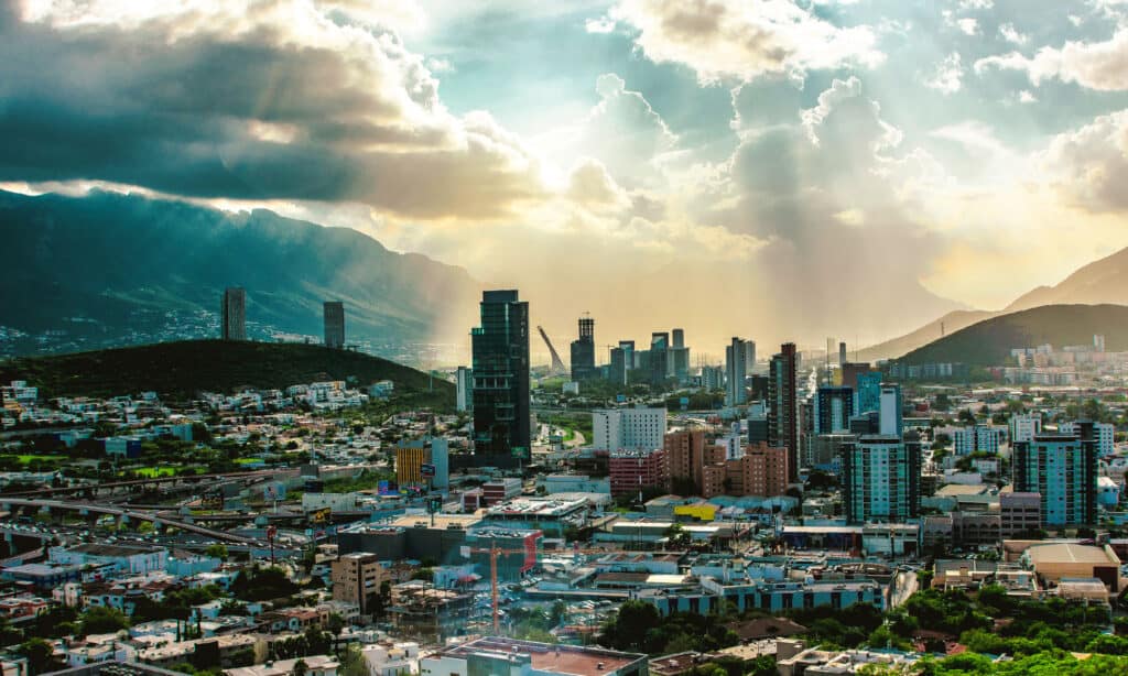 Monterrey, Messico, città, skyline urbano, industria edile