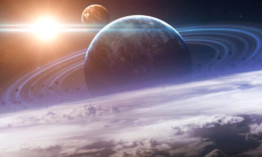 Saturno