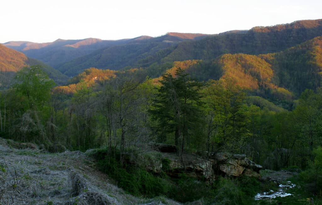 Montagna Nera, Kentucky