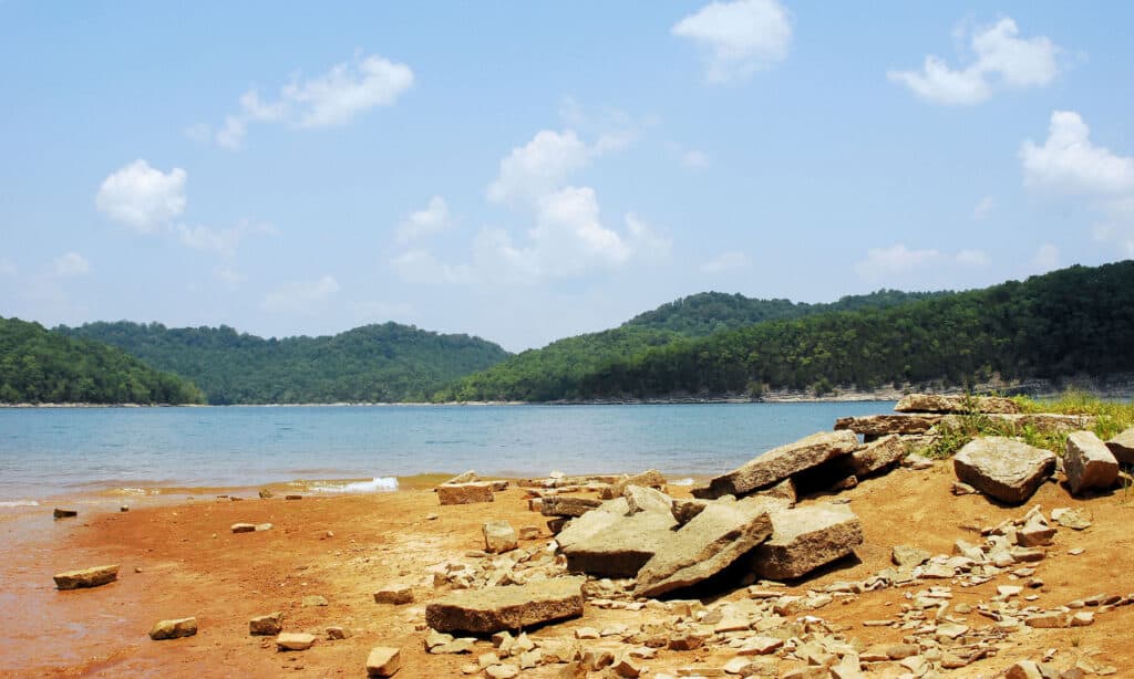 Centro Hill Lake