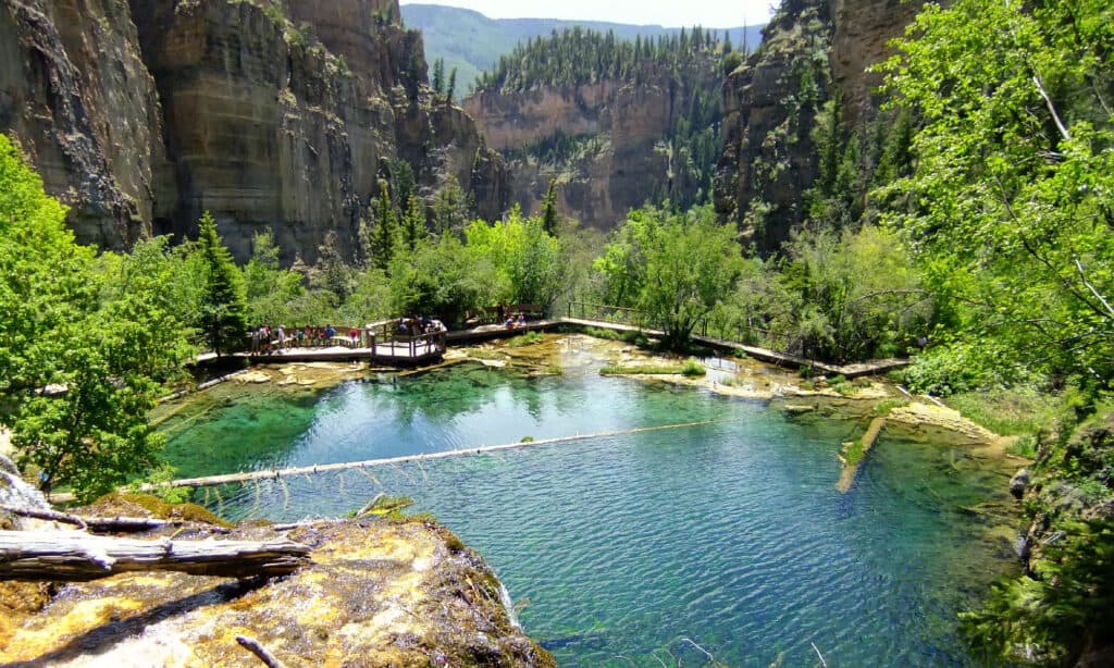 Lago sospeso