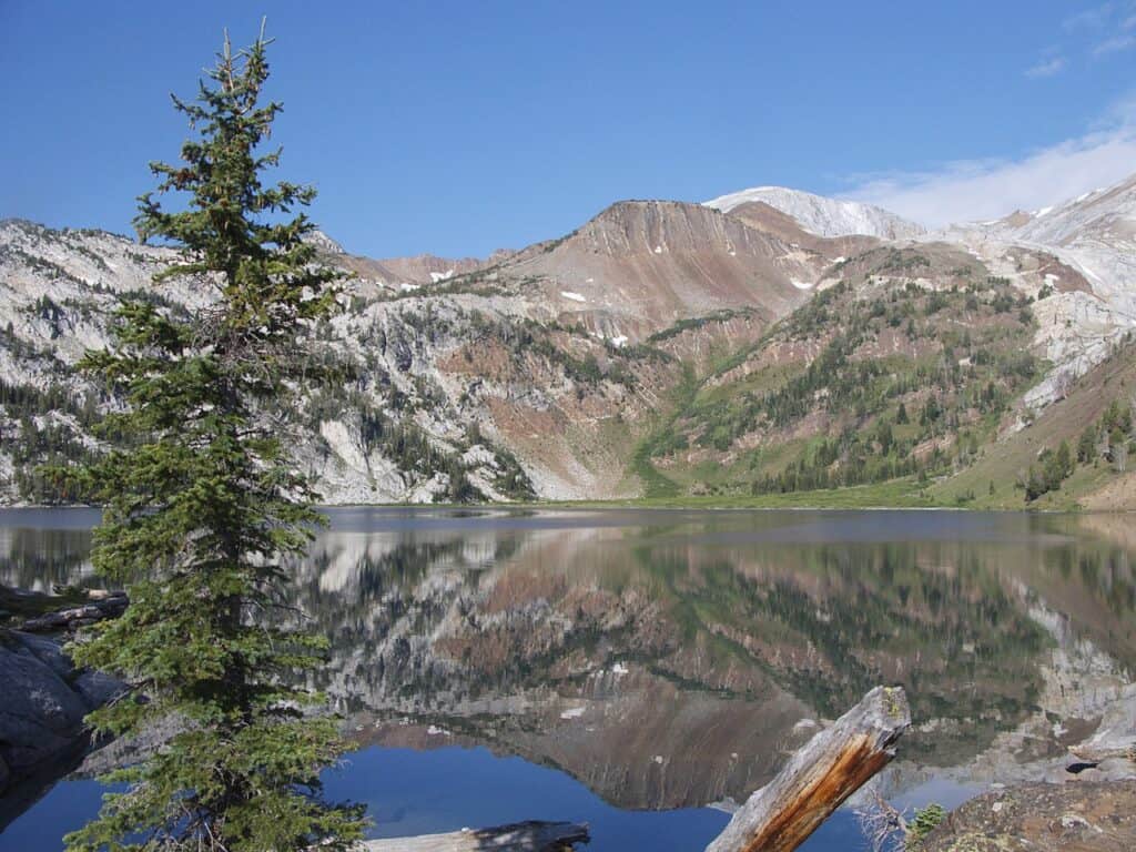 Lago di ghiaccio dell'Oregon