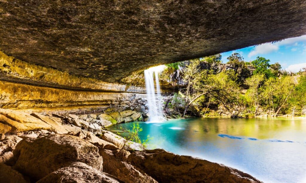 Nuotare all'Hamilton Pool Preserve