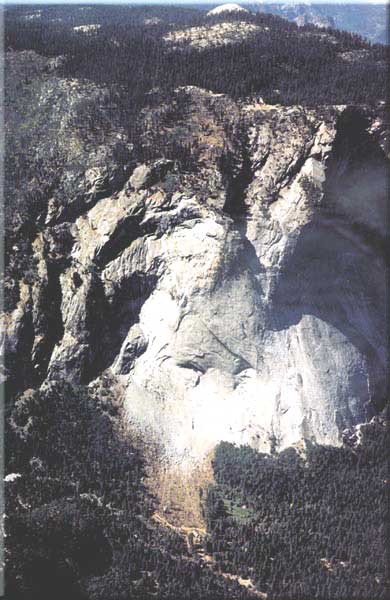 La frana della Yosemite Valley del 1996