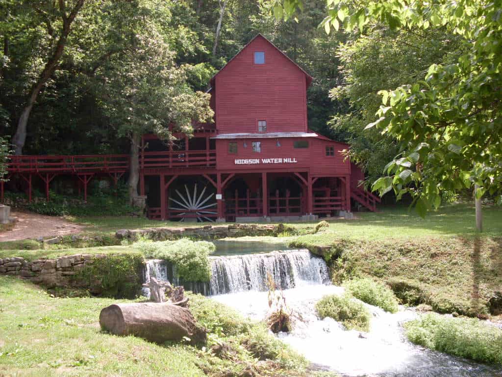 Cascata del mulino di Hodgson Missouri