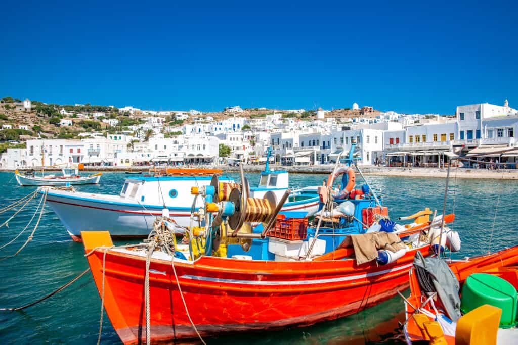 Tradizionali barche da pesca nel Mar Mediterraneo.