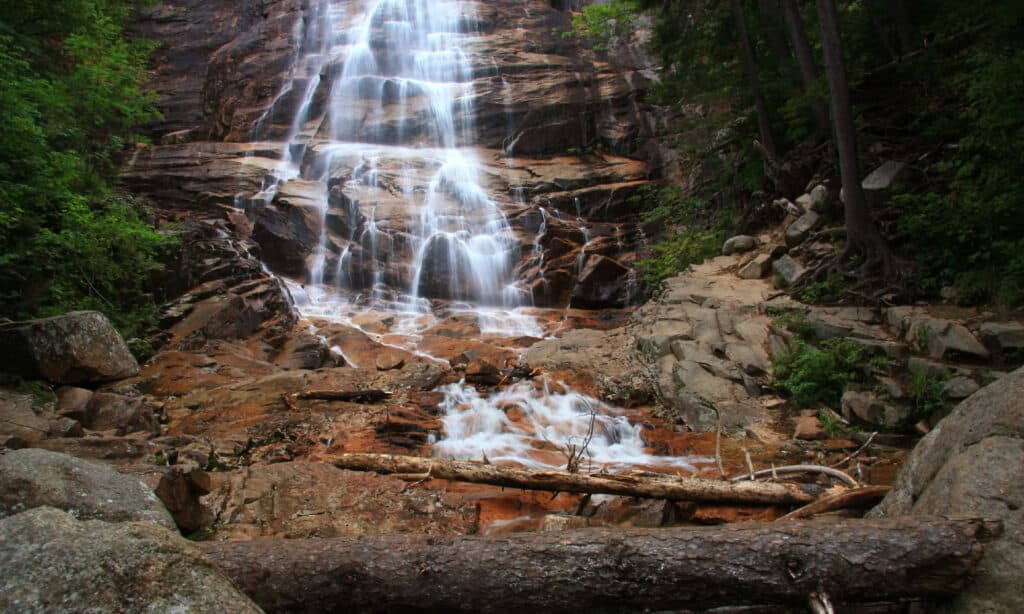 Aretusa cade nel New Hampshire