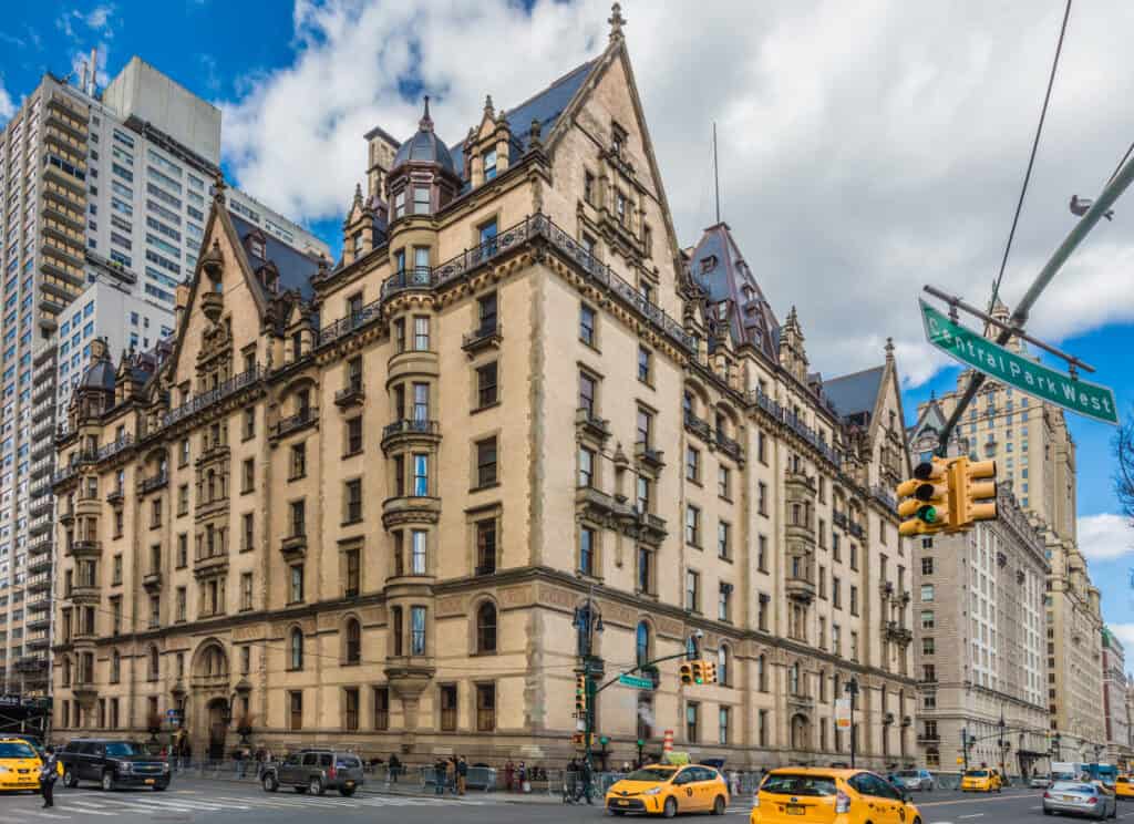 Il condominio Dakota a Manhattan
