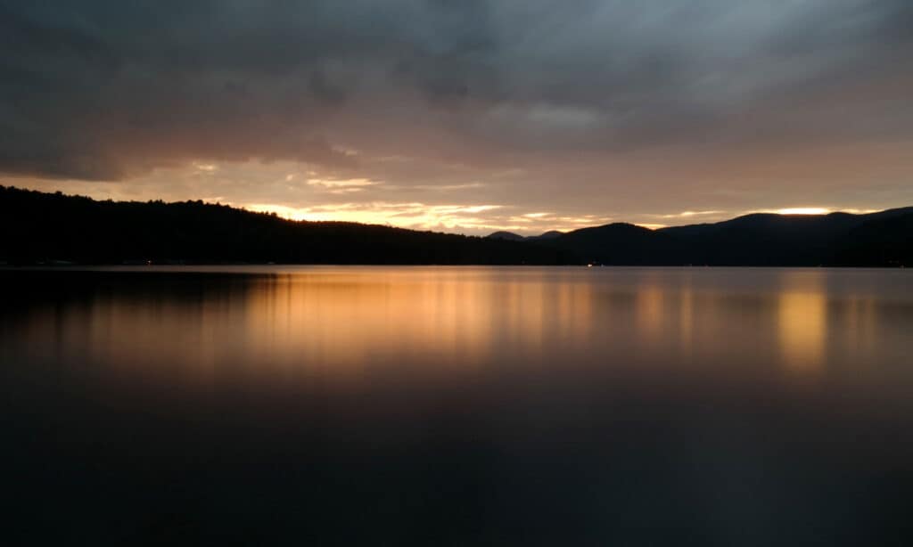 Grande lago Sacandaga