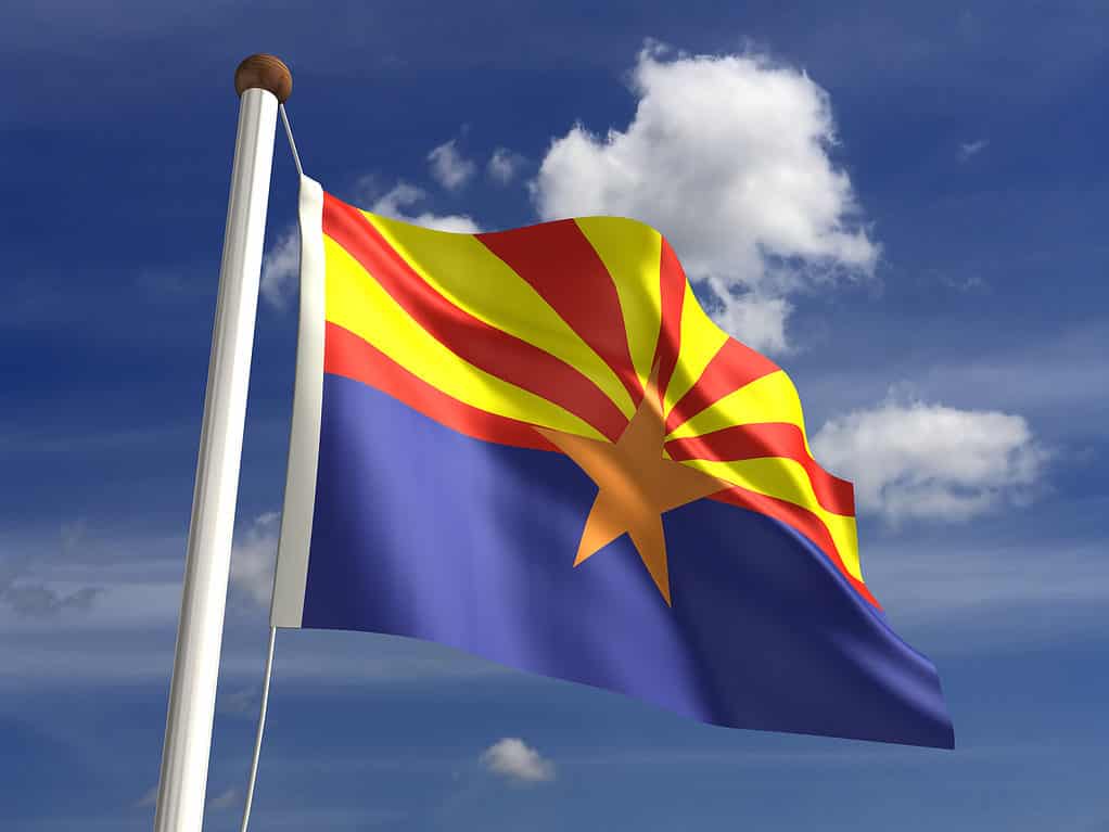 Bandiera dell'Arizona che fluttua nel vento