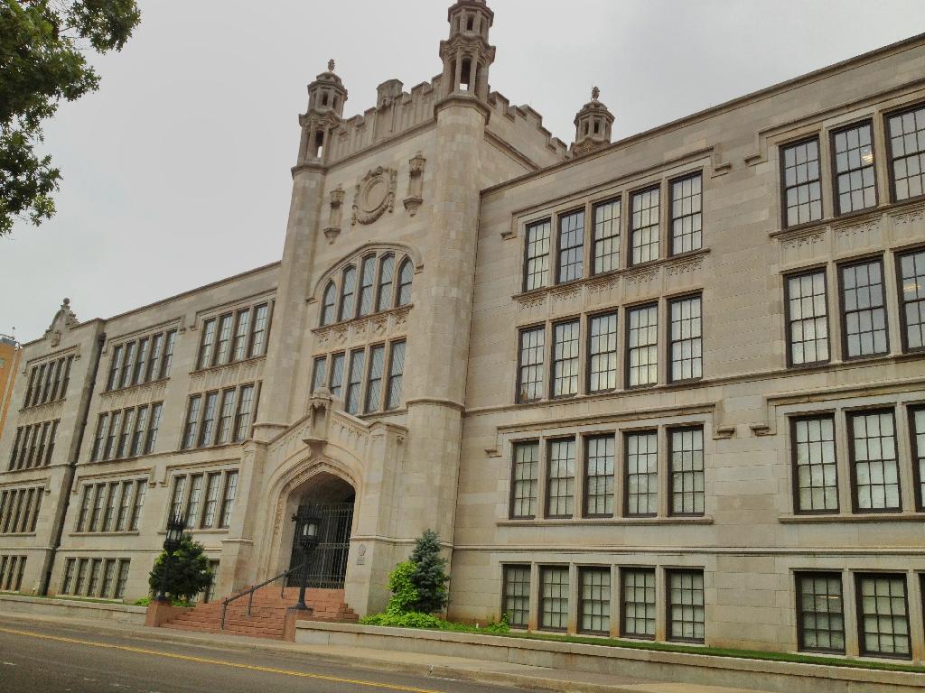 Liceo Centrale OKC
