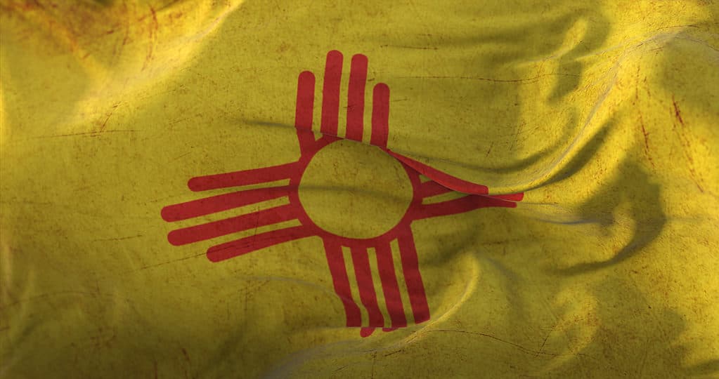 Vecchia bandiera dello stato del New Mexico, regione degli Stati Uniti