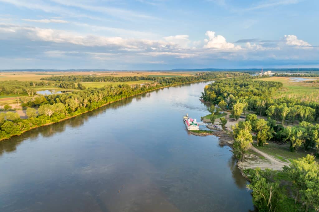 Fiume Missouri nel Nebraska
