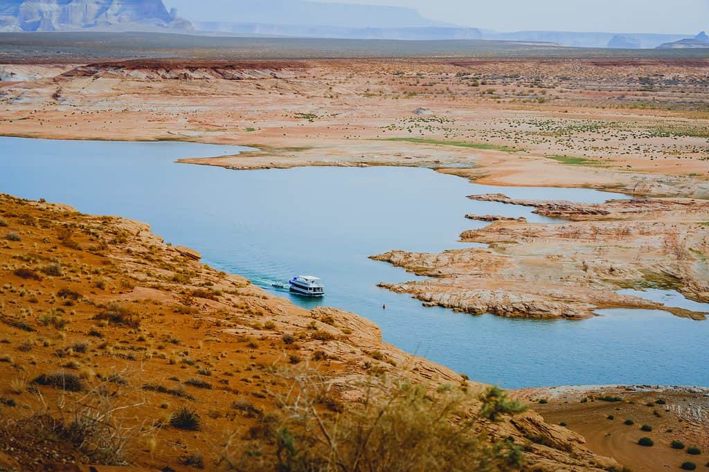 Lake Powell, il più grande lago artificiale dello Utah 2