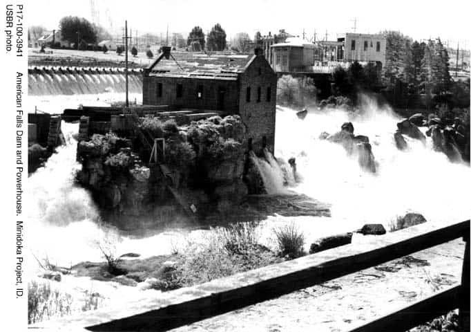 P17-100-3941 American Falls diga e centrale elettrica.  Progetto Minidoka, ID.  Foto USBR.