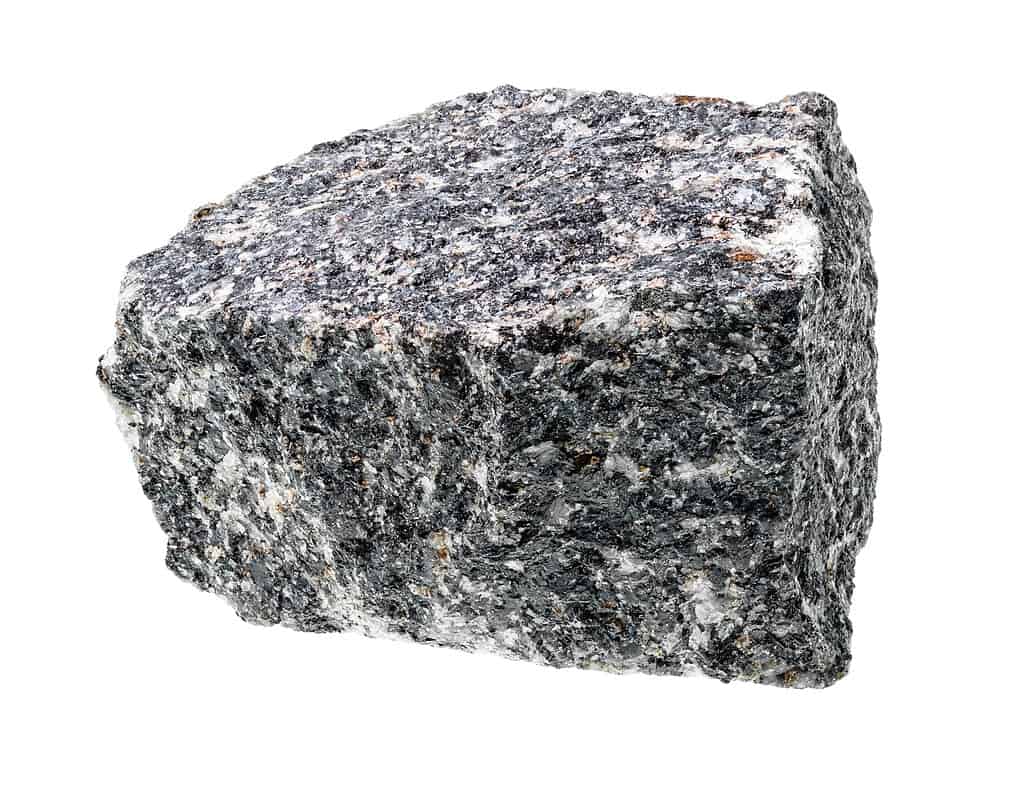 Una roccia di sienite non levigata