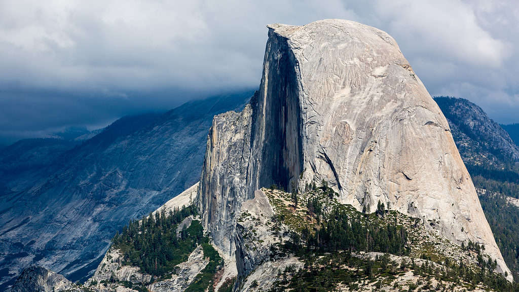 Mezza Cupola nel Parco Nazionale di Yosemite, California