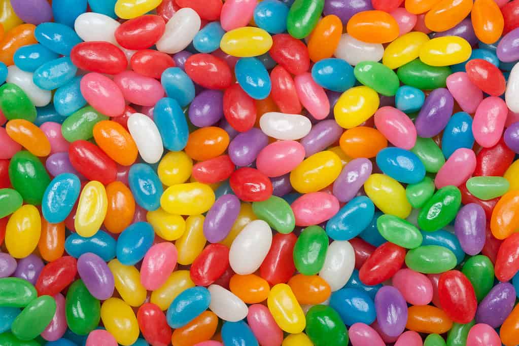 Gelatine assortite. Immagine colorata ideale per gli sfondi. Colpo lontano.