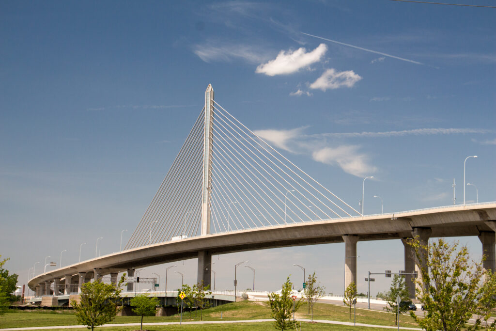 Veterans' Glass City Skyway 1