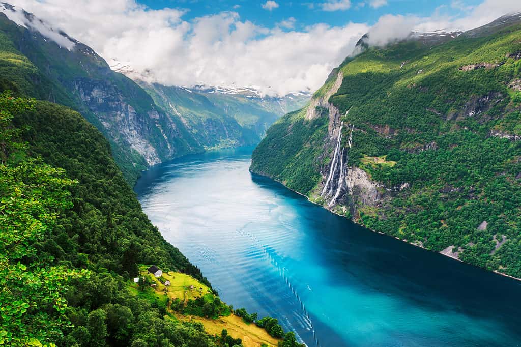 Fiordo Sunnylvsfjorden in Norvegia