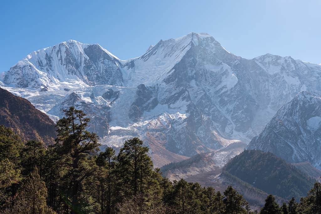 Picco di montagna di Manaslu