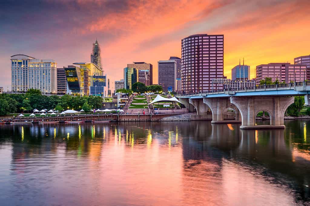 Orizzonte del centro di Hartford, Connecticut, Stati Uniti d'America.
