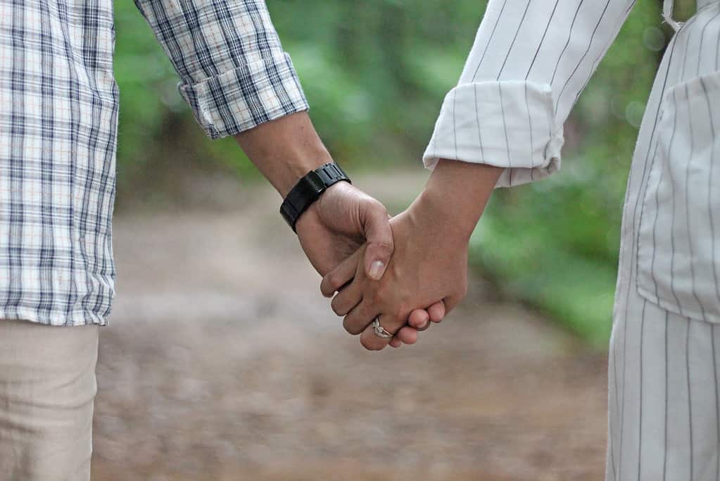 I nati il ​​1 luglio sotto il segno zodiacale Cancro sono romantici appassionati