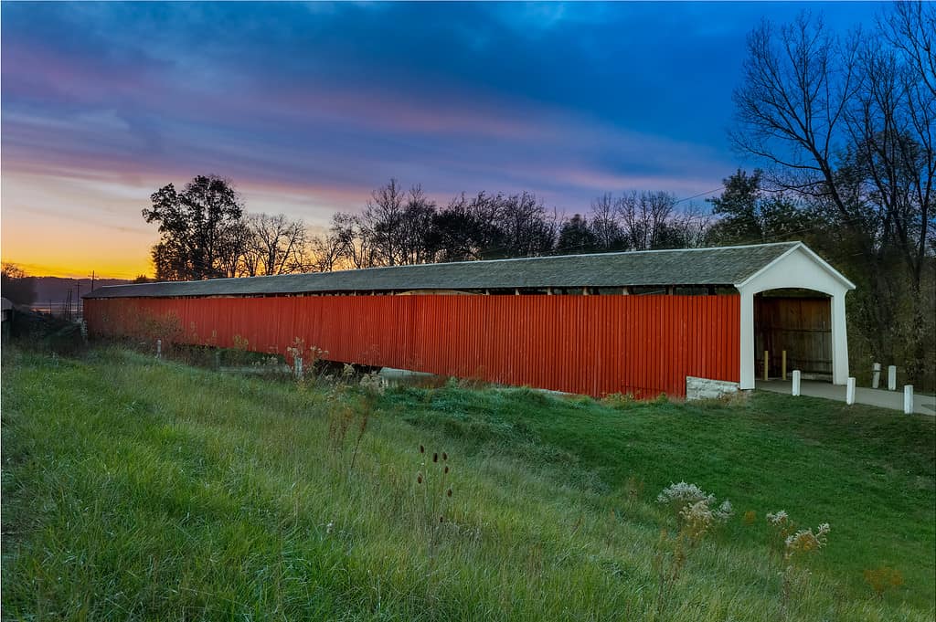 Medora Covered Bridge - il ponte coperto più lungo dello stato e del paese