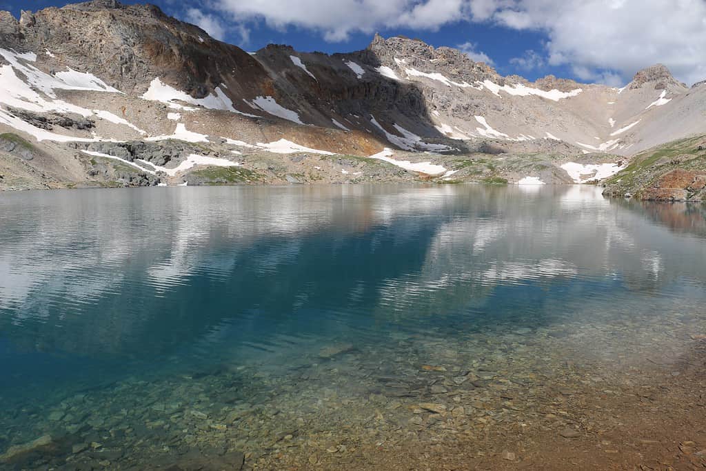 Colombina Lago Colorado