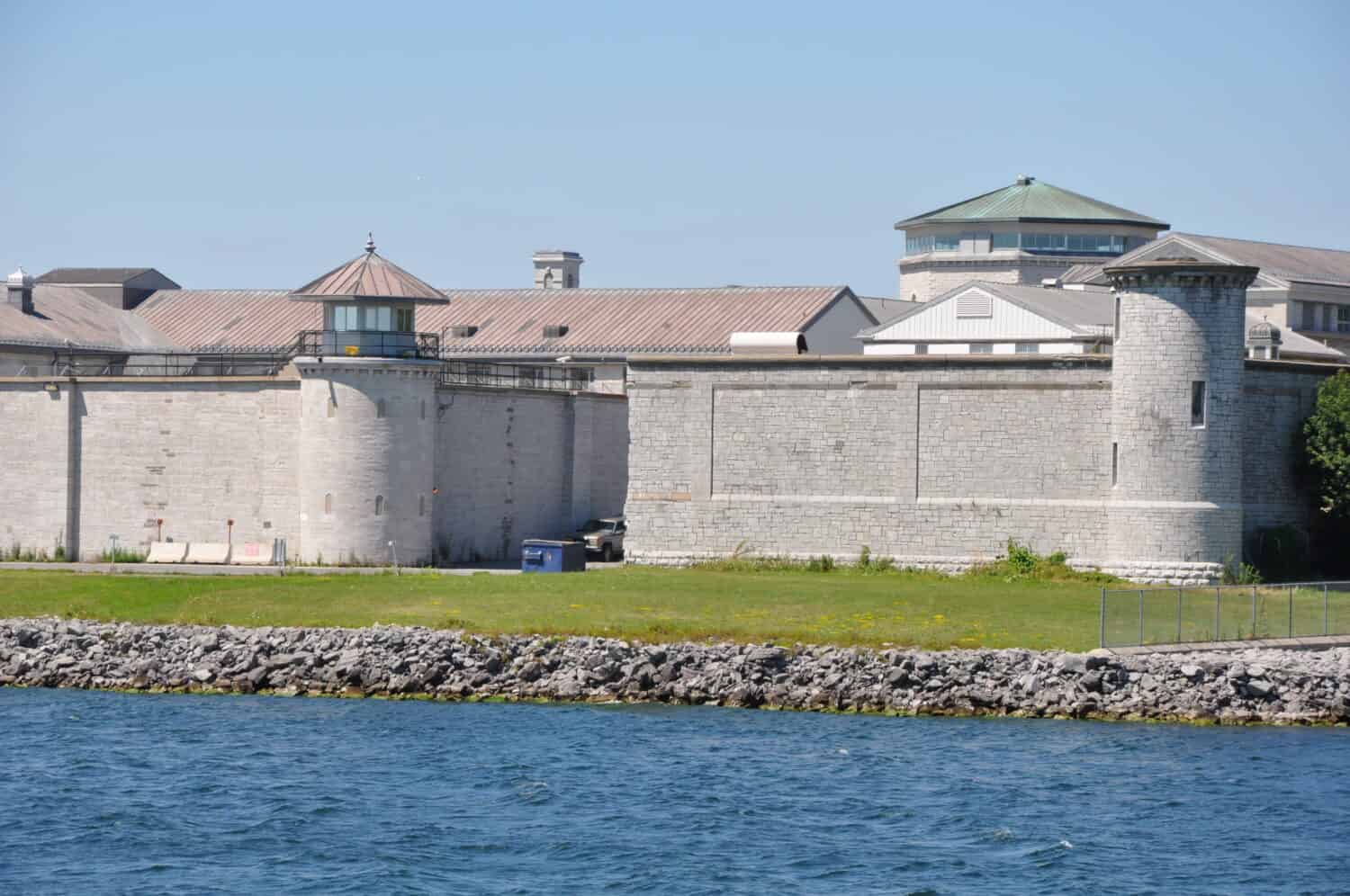 Kingston Penitentiary, un istituto federale di massima sicurezza per i trasgressori in servizio da oltre 2 anni a Kingston, Ontario in Canada