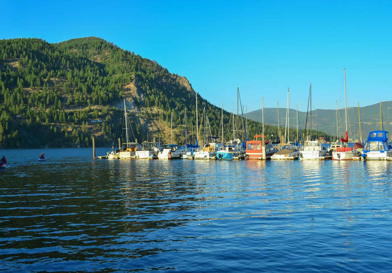 Bayview Marina a Lake Pend O'reille, Idaho, Stati Uniti d'America.