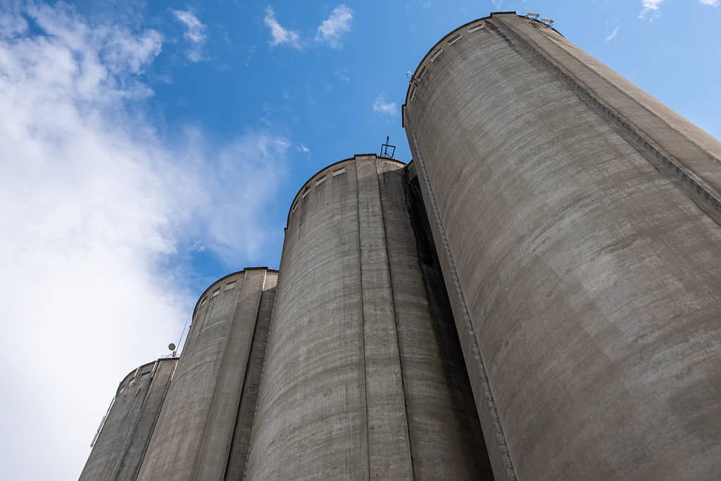 Silos di cemento