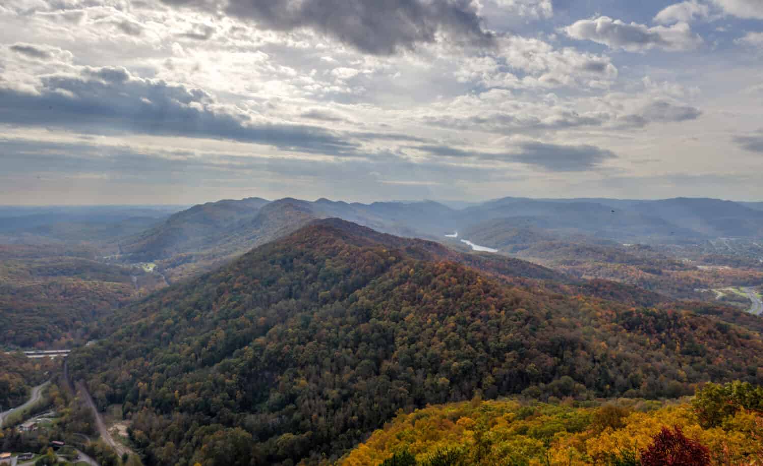 Cumberland Gap Virginia Tennessee Kentucky Il Pinnacle Lookout Tunnel Foglie di autunno Appalchaian Mountains 