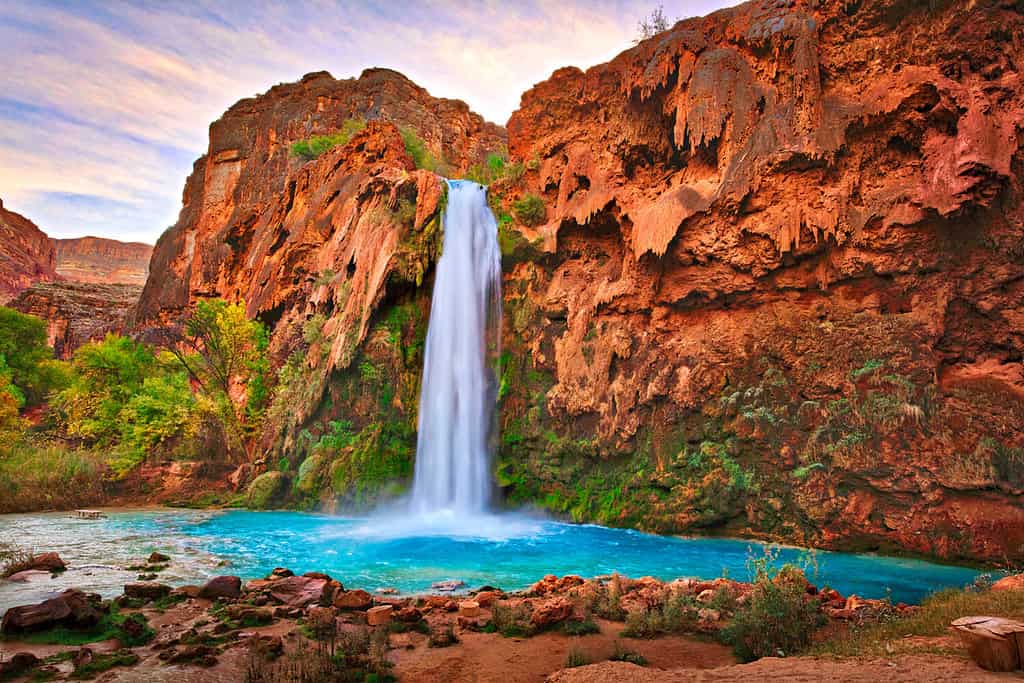 Cascate Havasu all'alba.