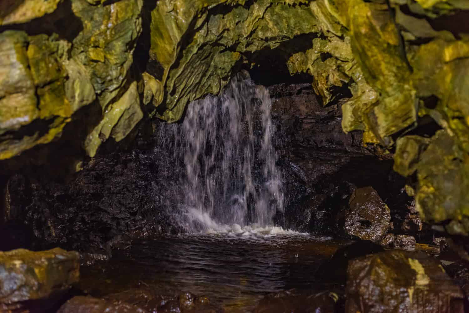 Caverna della cicatrice bianca, Ingleton, Carnforth.