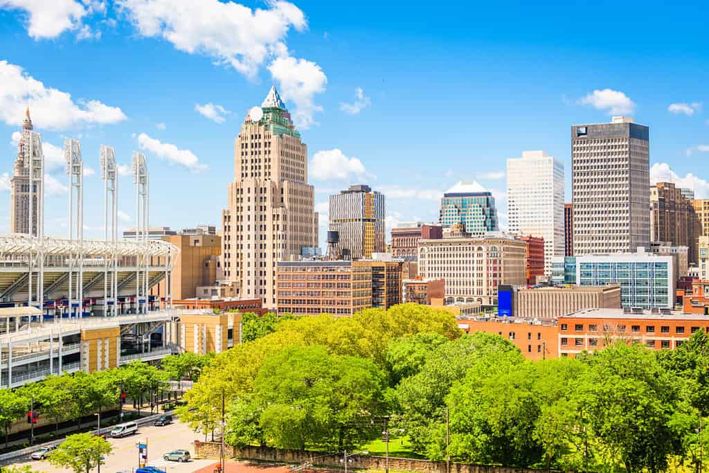 Orizzonte del centro della città di Cleveland, Ohio, USA durante il giorno.