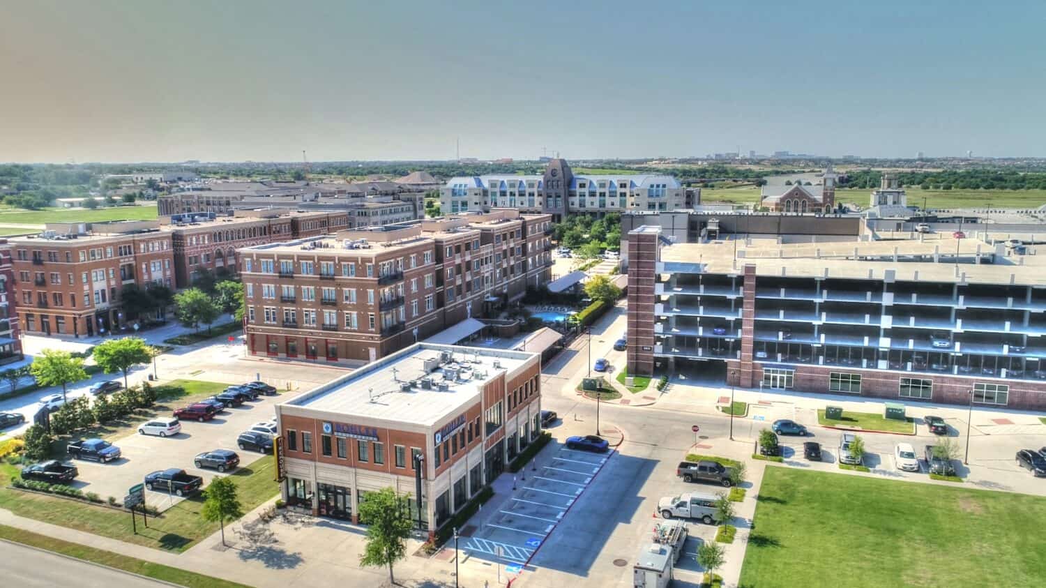 Nuovo Downtown Frisco Texas dall'aria