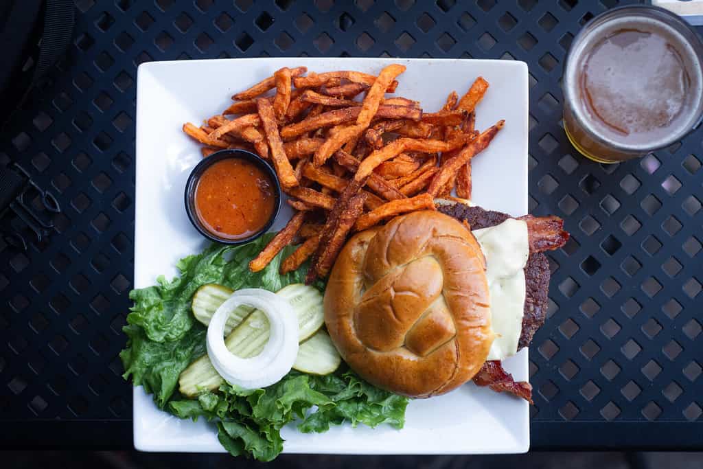 Caliente Burger, Billings Montana (2019)
