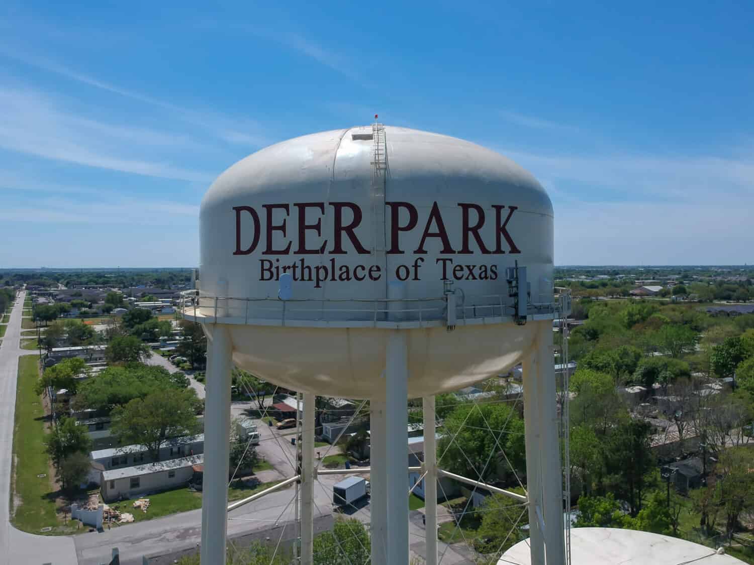 Veduta aerea della torre dell'acqua a Deer Park, Texas
