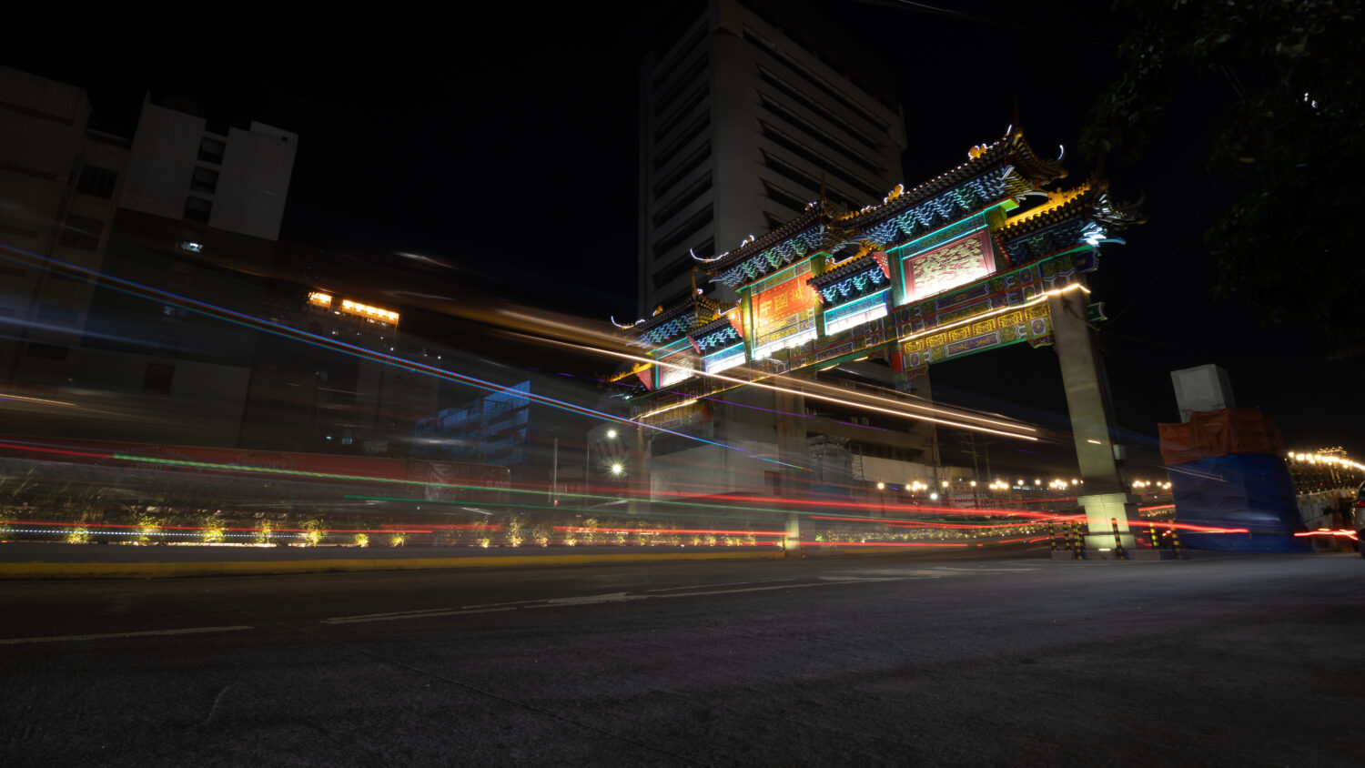 Arco dell'amicizia filippino-cinese a Chinatown Manila