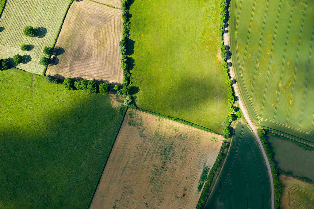 La campagna francese, i campi e le strade