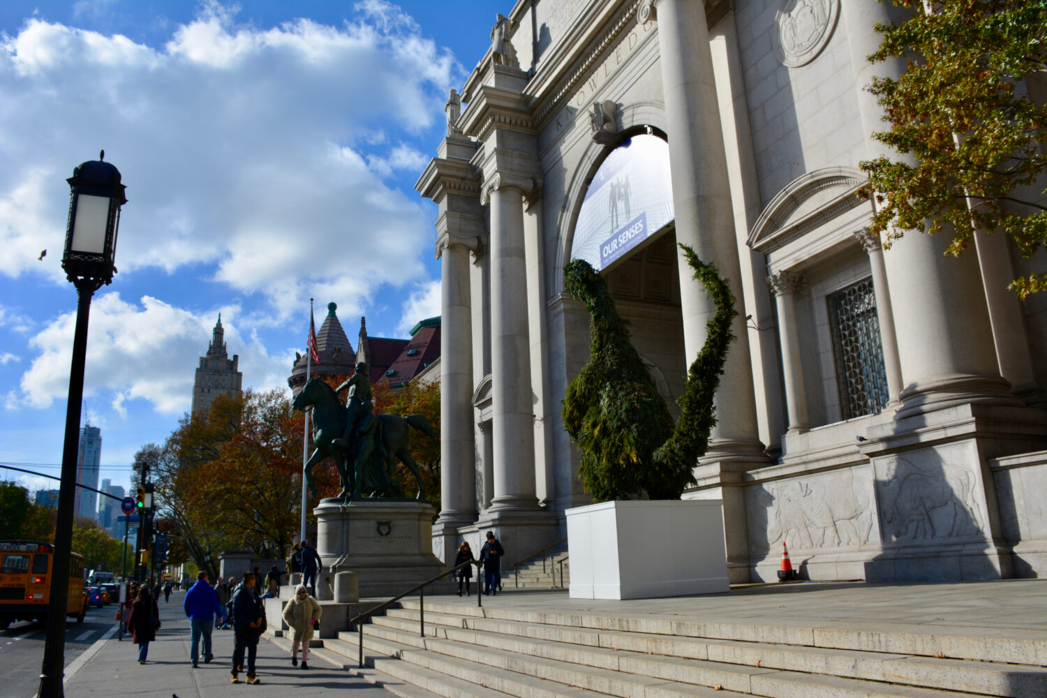 Lanterna di fronte al Museo Americano di Storia Naturale, Manhattan, New York City
