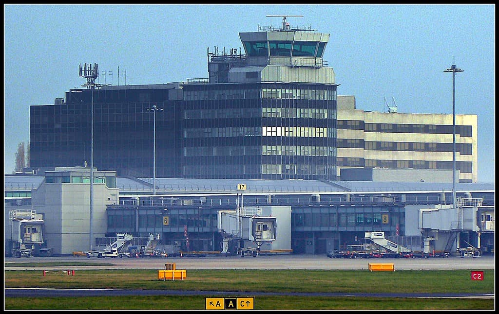 Torre di controllo dell'aeroporto di Manchester, Inghilterra