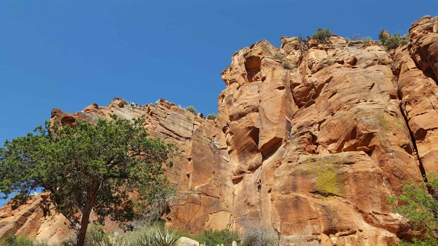 parete da arrampicata sul Wet Beaver Creek Trail