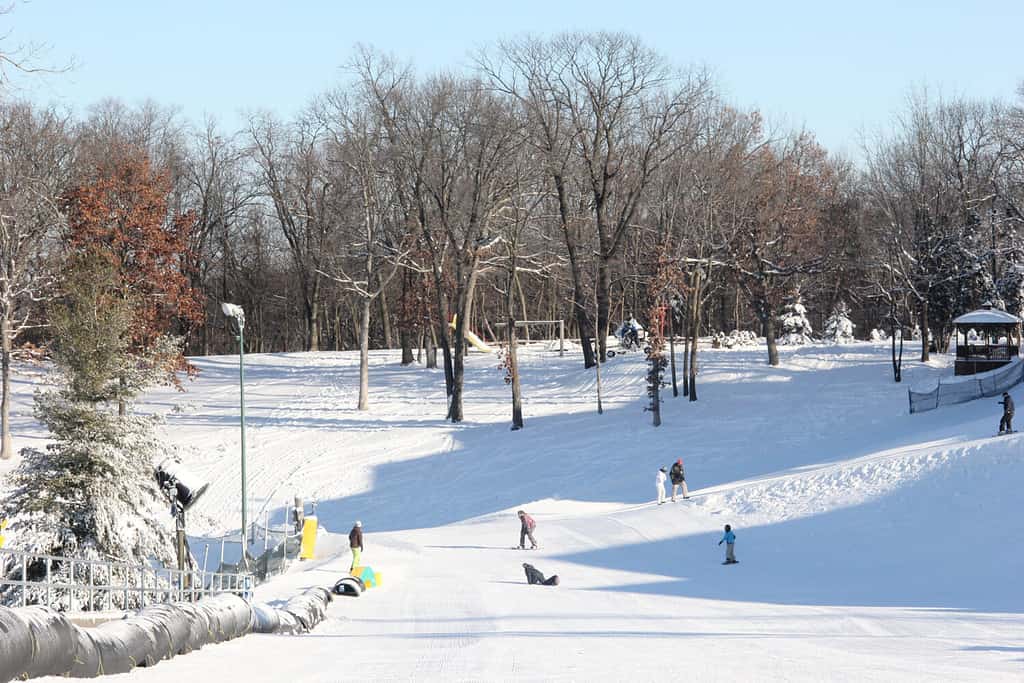 Stazione sciistica in inverno nel Wisconsin.
